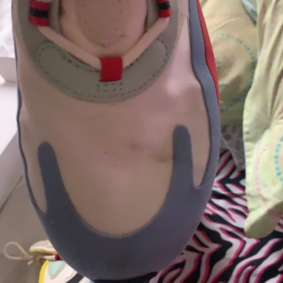 Air Max 270 React - Picture 8 of 8